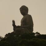 Lantau Island - Buddah seduta piu' grande del mondo sulla collina di Ngong Ping